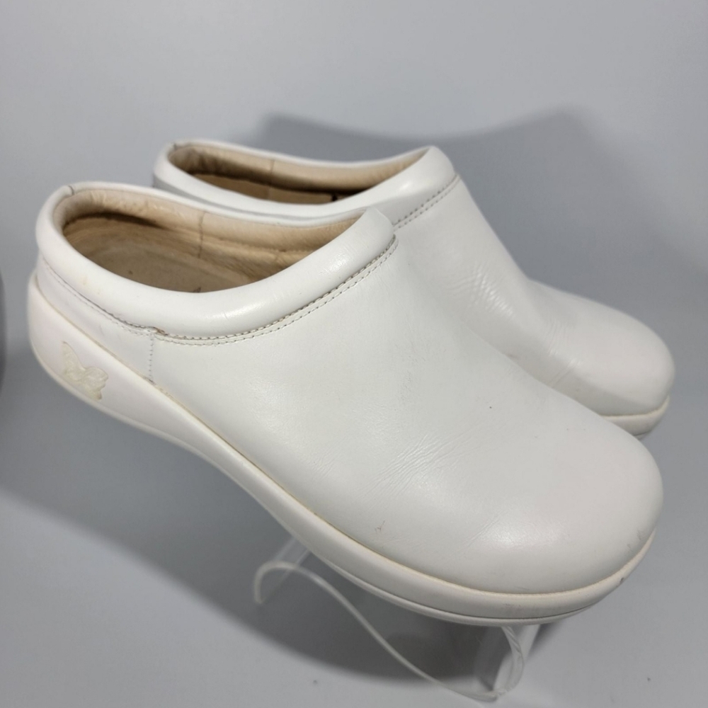 Alegria Slip On Comfort Shoe White Leather 36 Removable Insole Nursing Medical